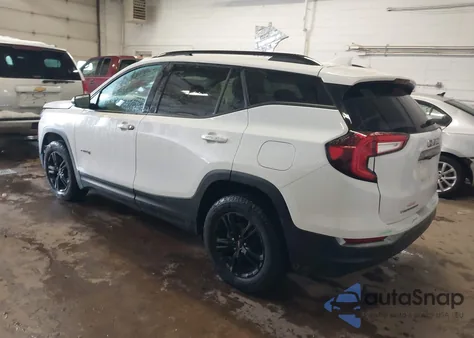 2023 GMC Terrain Awd At4 z USA, uszkodzony, nr VIN 3GKALYEG5PL223085